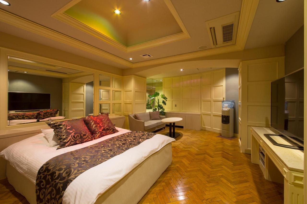 โรงแรมเบนะนิ เวสต์ โอซาก้า ภายนอก รูปภาพ
